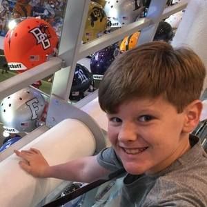 Meet your Posher, Adam